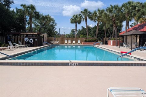 Copropriété à vendre à Port Charlotte, Floride: 1 chambre, 58.9 m2 № 2210629 - photo 2