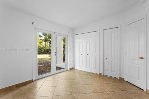 Villa ou maison à louer à Miami, Floride: 3 chambres, 239.78 m2 № 1999716 - photo 17
