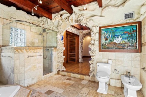 Villa ou maison à louer à Miami, Floride: 3 chambres, 239.78 m2 № 1999716 - photo 14