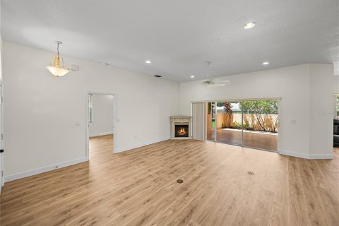 Villa ou maison à vendre à Auburndale, Floride: 3 chambres, 160.63 m2 № 1849537 - photo 16