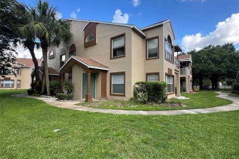 Condominio en Orlando, Florida, 2 dormitorios № 2204731