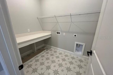 Casa en venta en Orlando, Florida, 4 dormitorios, 249.44 m2 № 1614086 - foto 16