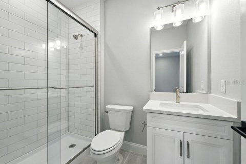 Casa en venta en Orlando, Florida, 4 dormitorios, 249.44 m2 № 1614086 - foto 23