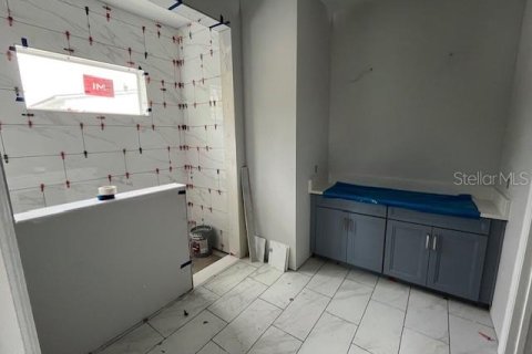 Casa en venta en Orlando, Florida, 4 dormitorios, 249.44 m2 № 1614086 - foto 11