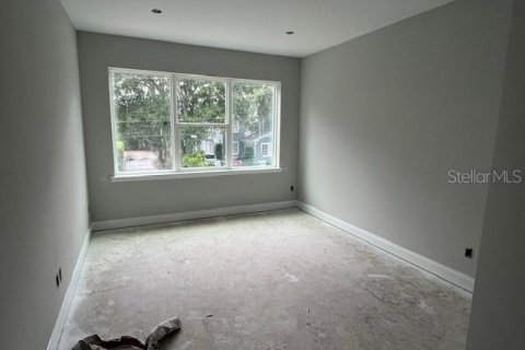 Casa en venta en Orlando, Florida, 4 dormitorios, 249.44 m2 № 1614086 - foto 9