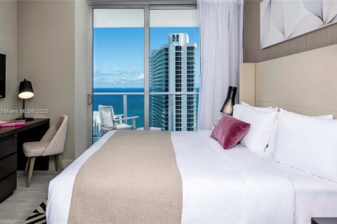 Condo in Hollywood, Florida, 2 bedrooms  № 1830853 - photo 14