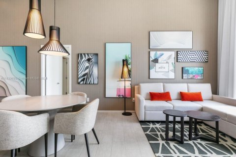 Condo in Hollywood, Florida, 2 bedrooms  № 1830853 - photo 8