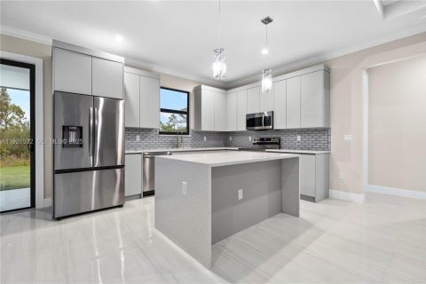 Купить виллу или дом в Нейплс, Флорида 3 спальни, 141.12м2, № 2039594 - фото 7