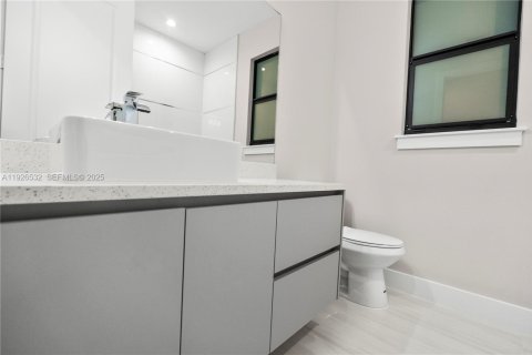 Купить виллу или дом в Нейплс, Флорида 3 спальни, 141.12м2, № 2039594 - фото 28