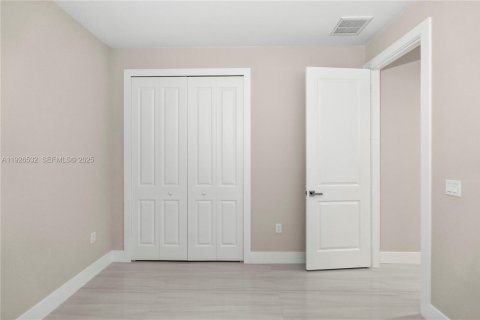 Купить виллу или дом в Нейплс, Флорида 3 спальни, 141.12м2, № 2039594 - фото 30