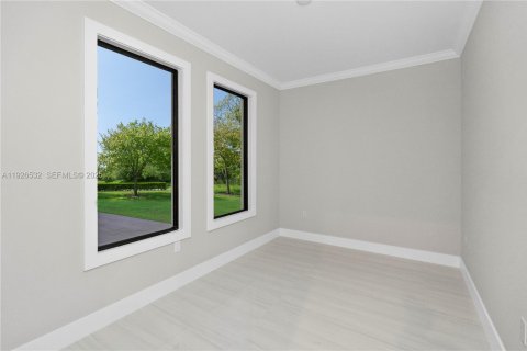 Купить виллу или дом в Нейплс, Флорида 3 спальни, 141.12м2, № 2039594 - фото 18