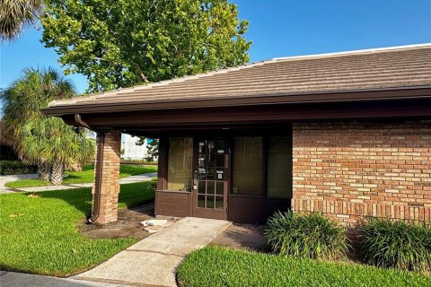 Commercial property in Kissimmee, Florida 221.11 sq.m. № 2210349 - photo 2