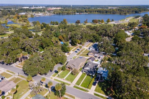 Villa ou maison à vendre à Leesburg, Floride: 3 chambres, 163.6 m2 № 2234330 - photo 8