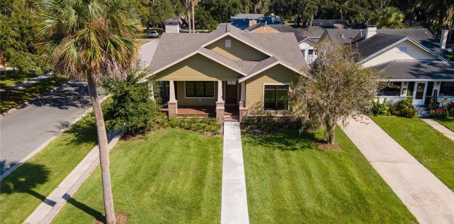 Villa ou maison à Leesburg, Floride 3 chambres, 163.6 m2 № 2234330