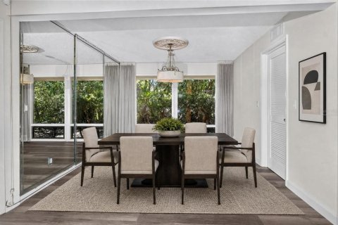 Townhouse in Longwood, Florida 2 bedrooms, 162.21 sq.m. № 2215096 - photo 9