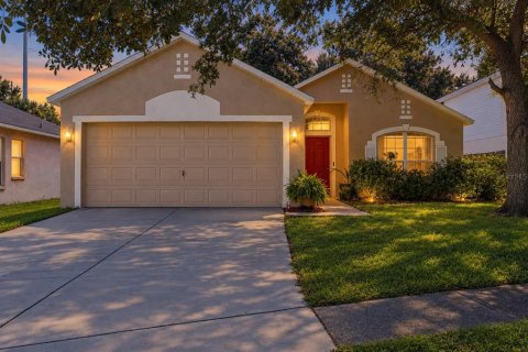 House in Gibsonton, Florida 3 bedrooms, 135.73 sq.m. № 2361165