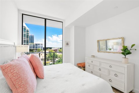 Condo in Miami, Florida, 2 bedrooms  № 1888802 - photo 15