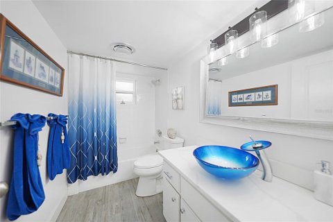 Condo in Punta Gorda, Florida, 2 bedrooms  № 1677874 - photo 13