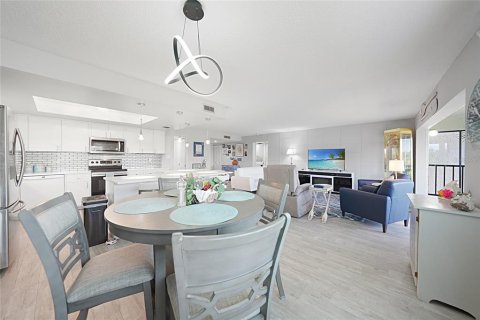 Condo in Punta Gorda, Florida, 2 bedrooms  № 1677874 - photo 27