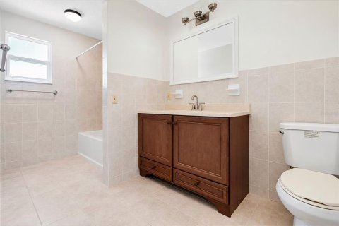 Casa en venta en Orlando, Florida, 3 dormitorios, 135.64 m2 № 2210093 - foto 12