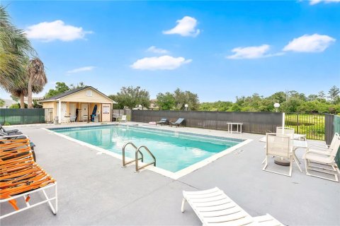 Casa en venta en Orlando, Florida, 3 dormitorios, 135.64 m2 № 2210093 - foto 28