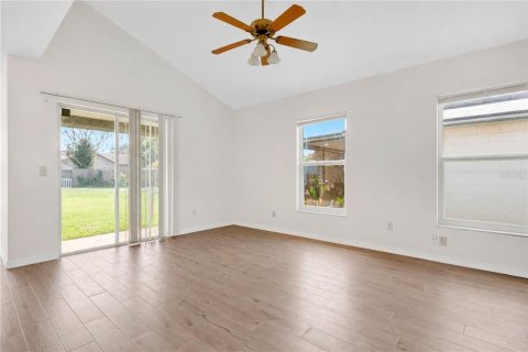 Casa en venta en Orlando, Florida, 3 dormitorios, 135.64 m2 № 2210093 - foto 4