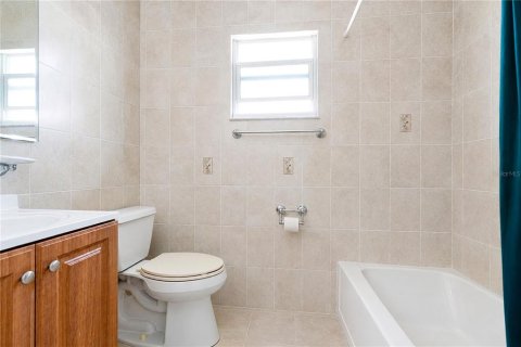 Casa en venta en Orlando, Florida, 3 dormitorios, 135.64 m2 № 2210093 - foto 14