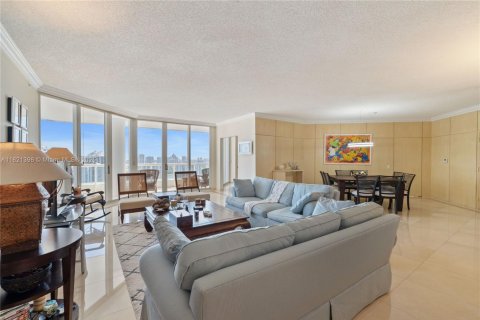 Condo in Aventura, Florida, 3 bedrooms  № 1787009 - photo 4