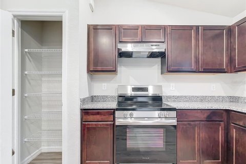 House in Punta Gorda, Florida 4 bedrooms, 150.22 sq.m. № 1843165 - photo 6
