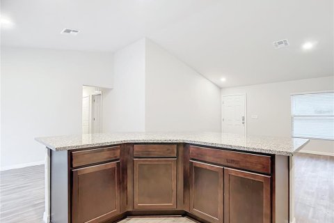 House in Punta Gorda, Florida 4 bedrooms, 150.22 sq.m. № 1843165 - photo 7