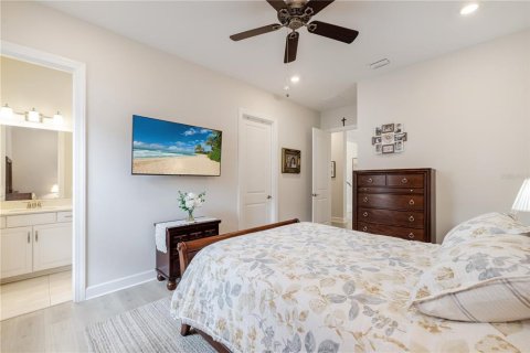 House in Fort Myers, Florida 3 bedrooms, 290.41 sq.m. № 2149269 - photo 30