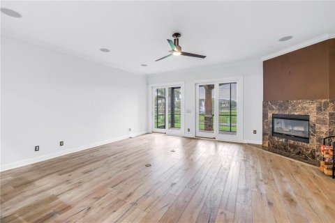 Adosado en alquiler en Saint Petersburg, Florida, 3 dormitorios, 277.03 m2 № 1769229 - foto 3