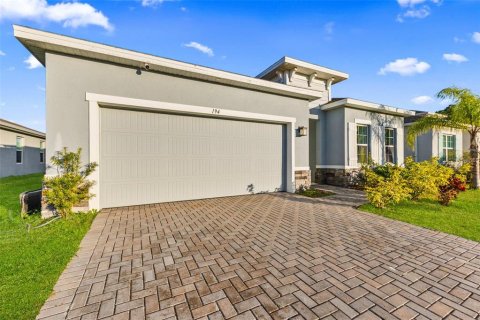 Villa ou maison à vendre à Daytona Beach, Floride: 3 chambres, 187.38 m2 № 2389126 - photo 2