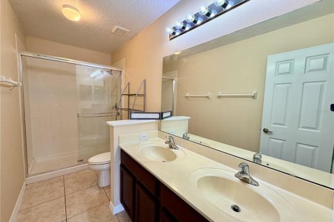 Touwnhouse à louer à Oviedo, Floride: 3 chambres, 137.5 m2 № 2397039 - photo 10