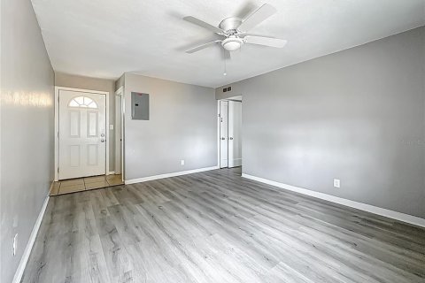 Appartement à louer à Madeira Beach, Floride: 1 chambre, 69.68 m2 № 2120209 - photo 13