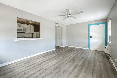 Appartement à louer à Madeira Beach, Floride: 1 chambre, 69.68 m2 № 2120209 - photo 4