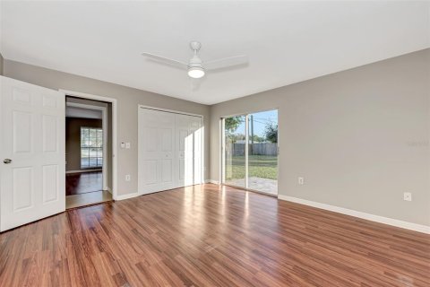 Villa ou maison à louer à Sarasota, Floride: 3 chambres, 149.76 m2 № 2422800 - photo 25