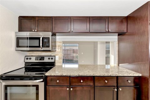 Villa ou maison à louer à Sarasota, Floride: 3 chambres, 149.76 m2 № 2422800 - photo 23
