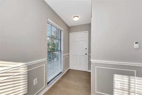 Villa ou maison à louer à Sarasota, Floride: 3 chambres, 149.76 m2 № 2422800 - photo 5