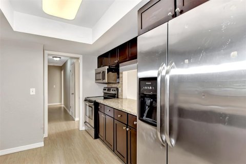 Villa ou maison à louer à Sarasota, Floride: 3 chambres, 149.76 m2 № 2422800 - photo 22