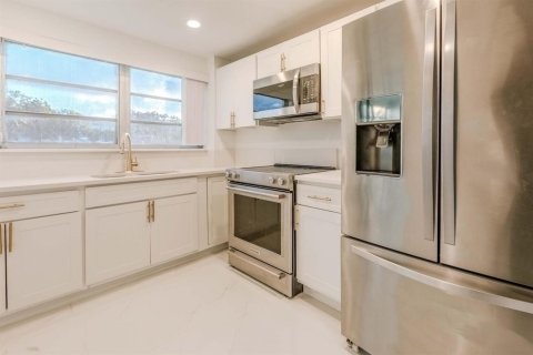 Condominio en venta en Lauderhill, Florida, 2 dormitorios, 90.58 m2 № 2083971 - foto 7