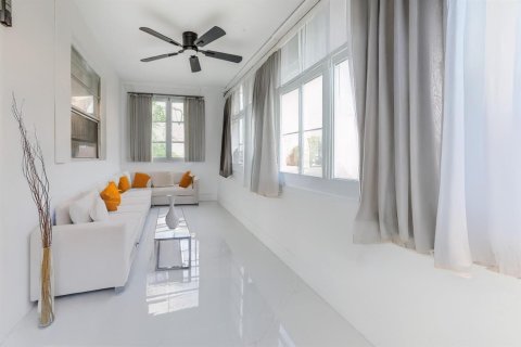Condominio en Lauderhill, Florida, 2 dormitorios  № 2083971