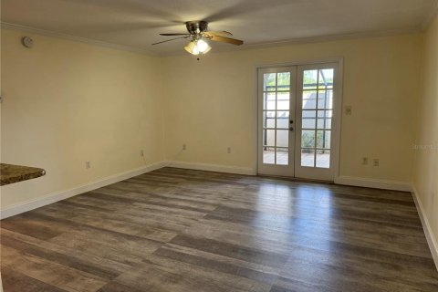 Condo in Tampa, Florida, 2 bedrooms № 2375613 - photo 14