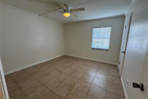 Condo in Tampa, Florida, 2 bedrooms № 2375613 - photo 23