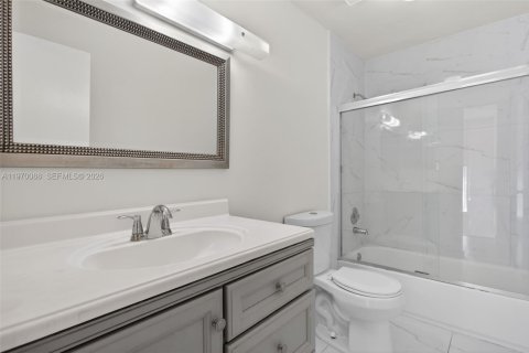 Touwnhouse à vendre à North Lauderdale, Floride: 3 chambres, 149.76 m2 № 2031024 - photo 29