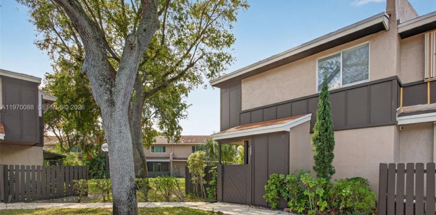 Touwnhouse à North Lauderdale, Floride 3 chambres, 149.76 m2 № 2031024