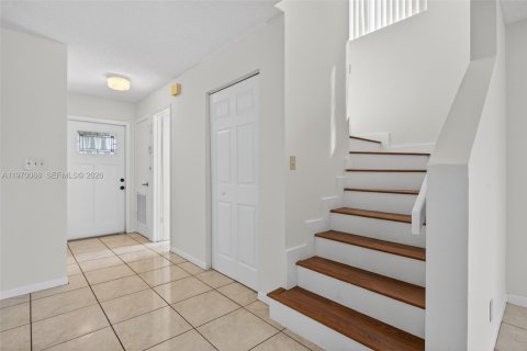 Touwnhouse à vendre à North Lauderdale, Floride: 3 chambres, 149.76 m2 № 2031024 - photo 18