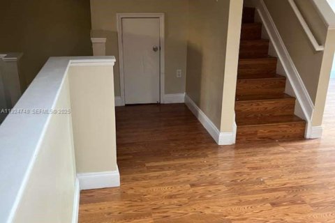 Touwnhouse à louer à Aventura, Floride: 3 chambres, 132.29 m2 № 2038989 - photo 15