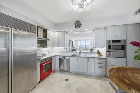 Condo in Fort Lauderdale, Florida, 3 bedrooms  № 2081772 - photo 16