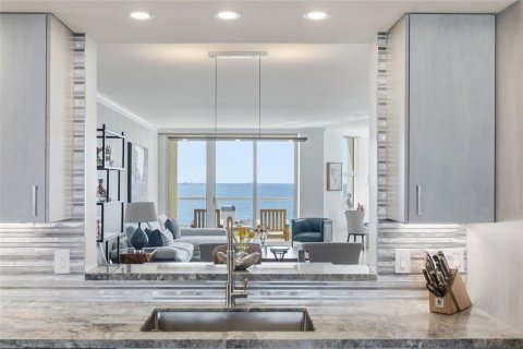 Condo in Fort Lauderdale, Florida, 3 bedrooms  № 2081772 - photo 14